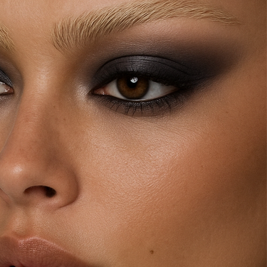 Brow Bleach + Tinting